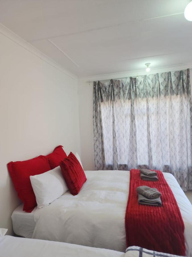 Casa Linda Guest House Newcastle Luaran gambar